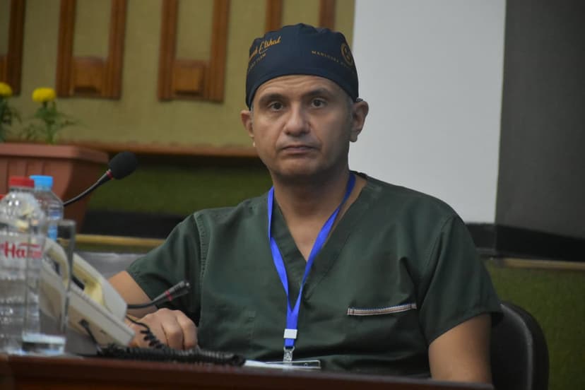 رئاسة جلسة في مؤتمر الجمعية الأوروبية أمام 18,000 طبيب